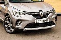 Renault Captur TECHNO E-TECH 10