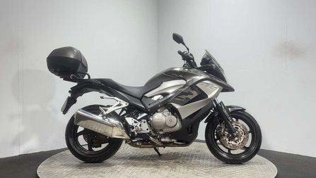 Honda VFR 2014 ONLY 28K NEW MOT CLEAN ADVENTURE TOURER BIKE 800CC