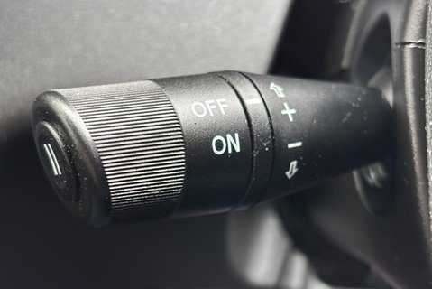 Iveco Daily 70C18V Welfare Unit - Tail Lift / Toilet / 7 Seats / Air Con 34