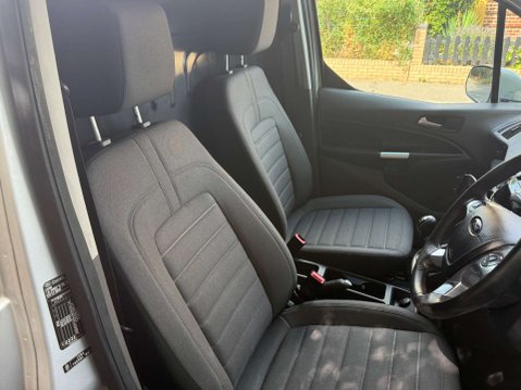 Ford Transit Connect 1.5 Transit Connect 200 Limited TDCi 10