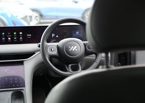 MG IM6 100kWh LAUNCH EDITION AWD 16