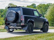 Land Rover Defender D350 X-Dynamic HSE Hardtop 4