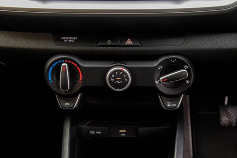 Kia Stonic 2 31