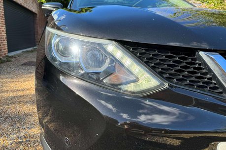 Nissan Qashqai 1.5 dCi n-tec+ SUV 5dr Diesel Manual 2WD Euro 5 (s/s) (110 ps) 18