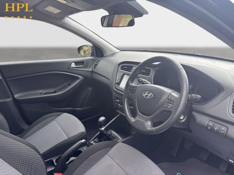 Hyundai i20 1.2 SE Launch Edition Hatchback 5dr Petrol Manual Euro 6 (s/s) (84 ps) 12