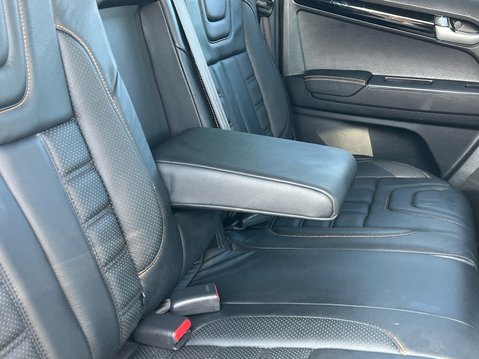 Isuzu D-Max BLADE DCB 37