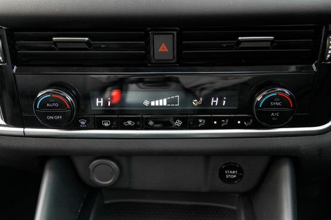 Nissan Qashqai E-POWER N-CONNECTA 38