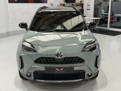 Toyota Yaris Cross PREMIERE EDITION 10