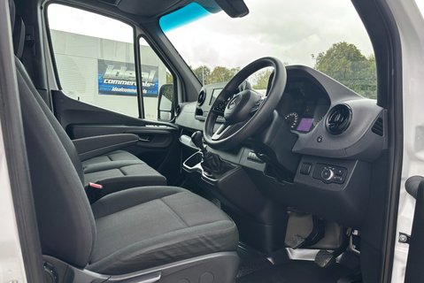 Mercedes-Benz Sprinter 315 Cdi L3 H2 Progressive Panel Van 17