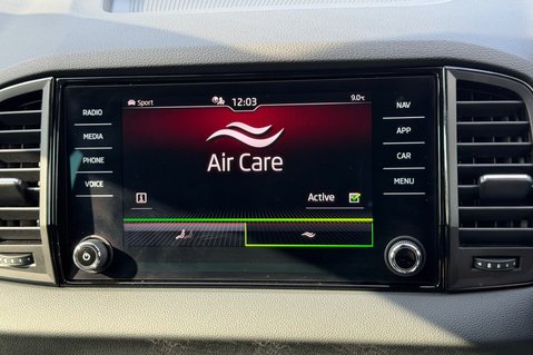 Skoda Karoq SPORTLINE TSI DSG AUTOMATIC - METEOR GREY -PAN ROOF -APPLE CARPLAY 46