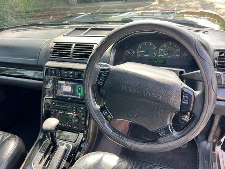 Land Rover Range Rover HSE 4.6 V8 30th Anniversary Limited Edition Automatic 11