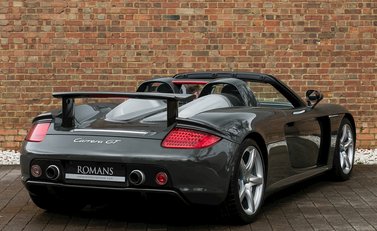 Porsche Carrera GT 7