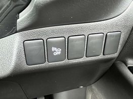Mitsubishi Outlander 2.4 Outlander Dynamic PHEV CVT 4WD 5dr 68