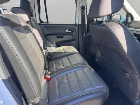 Volkswagen Amarok 3.0 TDI V6 Highline Auto 4Motion Euro 6 (s/s) 4dr 32