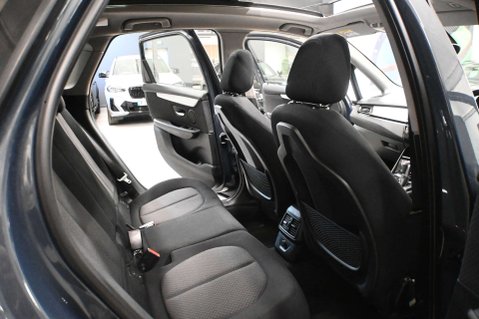 BMW 2 Series 1.5 218i SE Auto 5dr 17