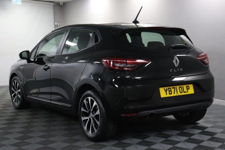 Renault Clio ICONIC TCE 10