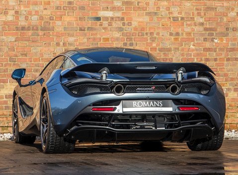 McLaren 720S Luxury 3