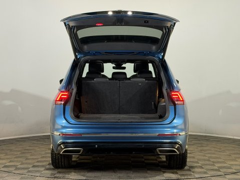 Volkswagen Tiguan Allspace ALLSPACE R-LINE TECH 1.5 TSI EVO 150 DSG AUTOMATIC 7 SEATER 8