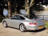 Porsche 911 Carrera 2 2