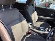 Honda HR-V 1.6 I-DTEC SE NAVI 50,000m, 1 owner Full Honda History £20 road tax 13