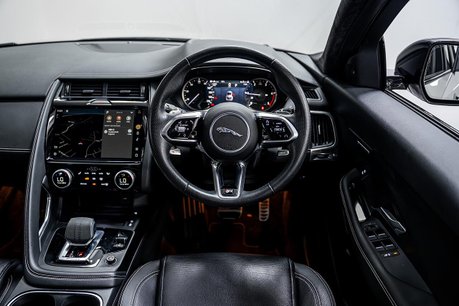 Jaguar E-Pace 2.0 D204 MHEV R-Dynamic Black SUV 5dr Diesel Auto AWD Euro 6 (s/s) (204 ps) 31