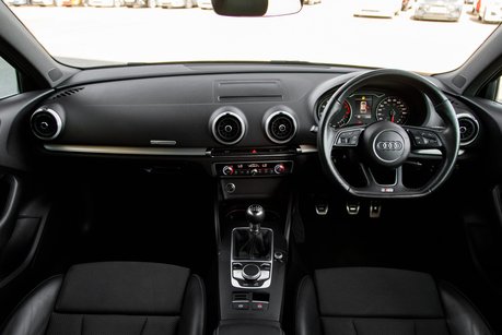 Audi A3 TFSI S LINE
