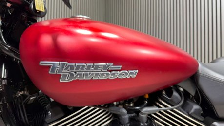 Harley-Davidson Street 750 XG 2019 69 PLATE STUNNING BIKE PANNIERS NEW MOT A2 19