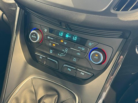 Ford Kuga 2.0 TDCi EcoBlue ST-Line Euro 6 (s/s) 5dr 19