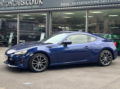Toyota GT86 D-4S PRO 6