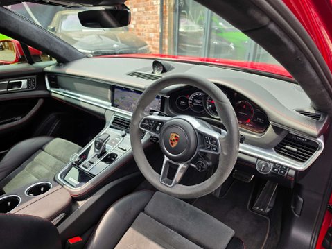 Porsche Panamera 4.0 Panamera GTS Semi-Auto 4WD 5dr 7