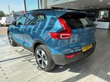 Volvo XC40 2.0 B4 MHEV Plus Dark DCT Auto Euro 6 (s/s) 5dr 5