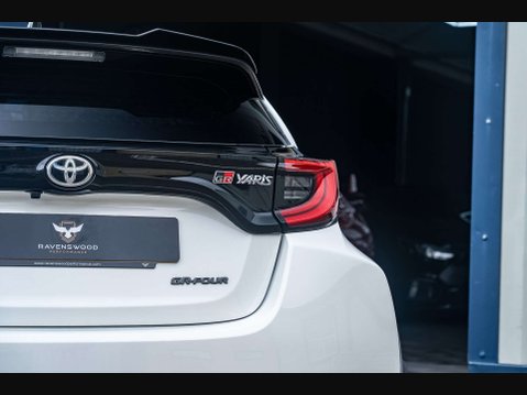 Toyota GR Yaris 1.6 GR Yaris Circuit 4WD 4WD 3dr 27