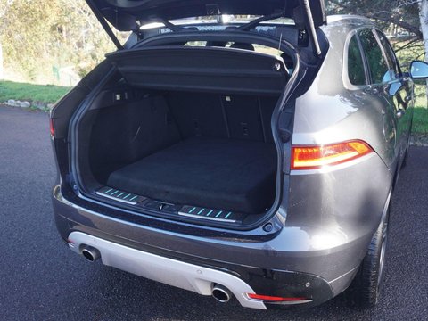 Jaguar F-Pace 3.0 V6 S Auto AWD Euro 6 (s/s) 5dr 44