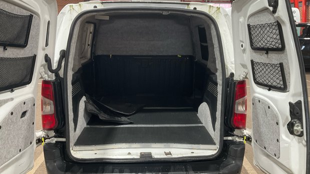 Citroen Berlingo SWB L1H1 Low Roof Enterprise Air Con Sensors Tow Bar EURO 6 5