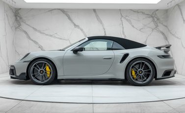 Porsche 911 Turbo S Cabriolet (992) 7