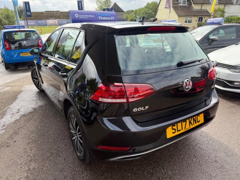Volkswagen Golf 1.6 TDI BlueMotion Tech SE Nav Euro 6 (s/s) 5dr 10