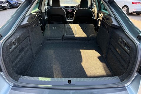 Skoda Superb SE L TSI DSG - FULL SKODA SERVICE HISTORY 54