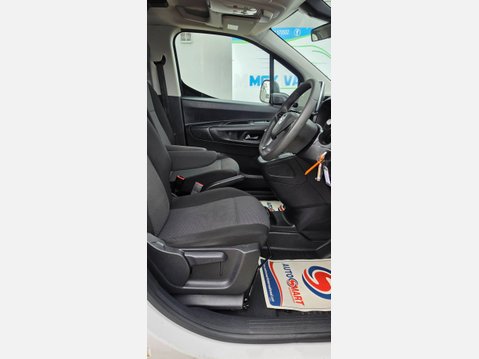 Vauxhall Combo CARGO PRIME L2 H1 2300 5 SEATER CREW VAN 1.5 TURBO D 100ps EU6 6