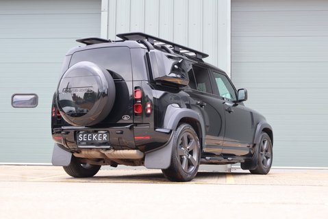Land Rover Defender 110 D300 HARD TOP X-DYNAMIC HSE expedition styled by Seeker Genuine rear seats 7