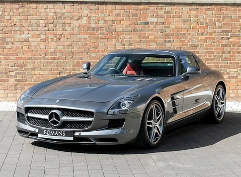 Mercedes-Benz SLS AMG 6
