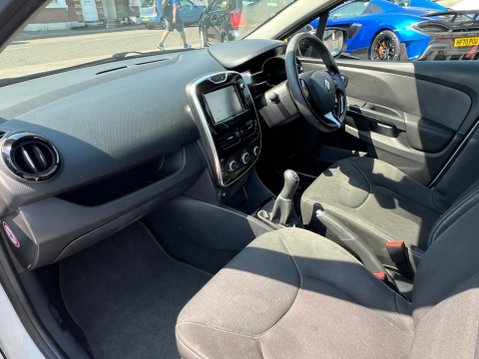 Renault Clio 0.9 TCe Dynamique Nav Euro 6 (s/s) 5dr 23
