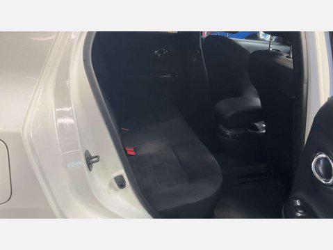 Nissan Juke 1.2 DIG-T N-Connecta SUV 5dr Petrol Manual Euro 6 (s/s) (115 ps) 13