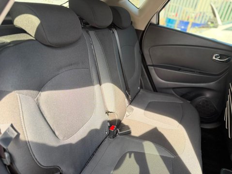 Renault Captur 1.5 dCi ENERGY Dynamique S Nav Euro 6 (s/s) 5dr 9