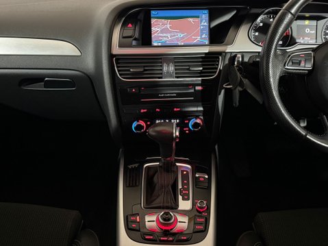 Audi A4 AVANT TDI S LINE START/STOP 14