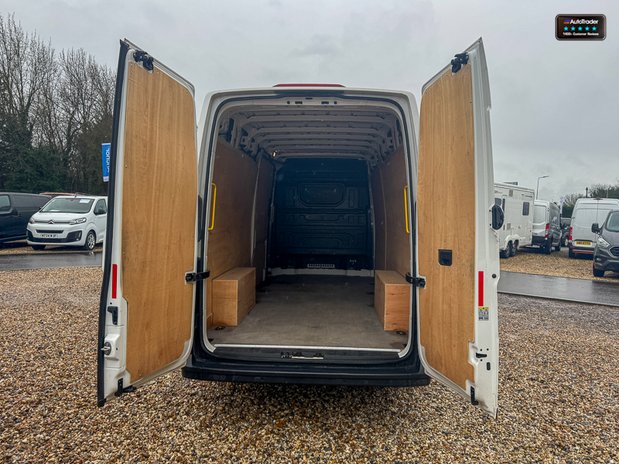Volkswagen Crafter LWB L3H2 High Roof Commerce Plus Cr35 Air Con Sensors SELECT 8
