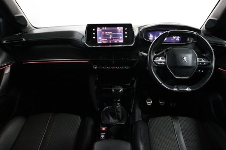 Peugeot 208 PURETECH GT LINE S/S 40