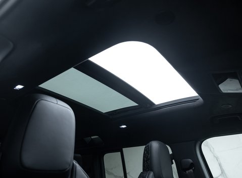 Land Rover Defender OCTA EDITION ONE 21