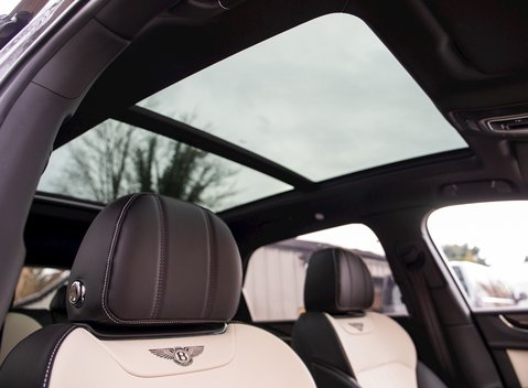 Bentley Bentayga V8 17