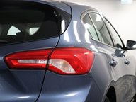 Ford Focus TITANIUM 22