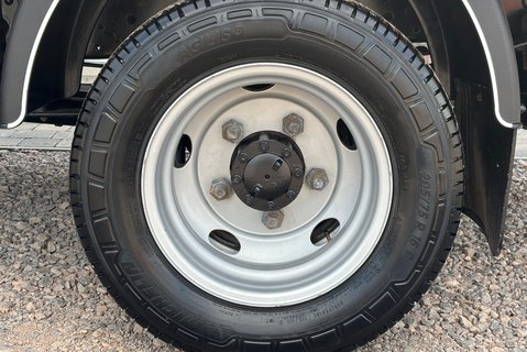 Isuzu Grafter N35.125T Toolbox Dropside Truck 25